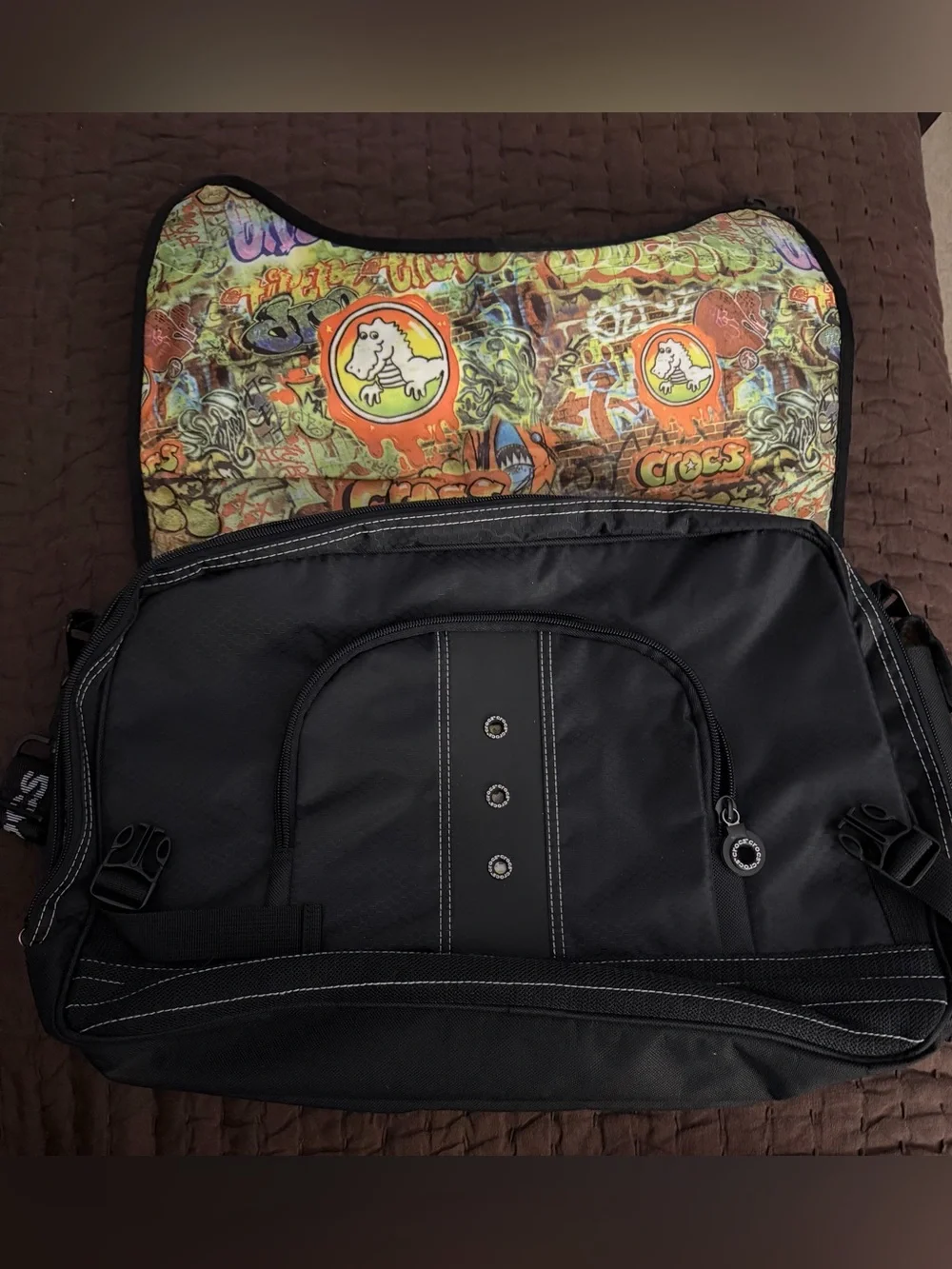 CROCS Black Messenger Bag with Contrast Stitching